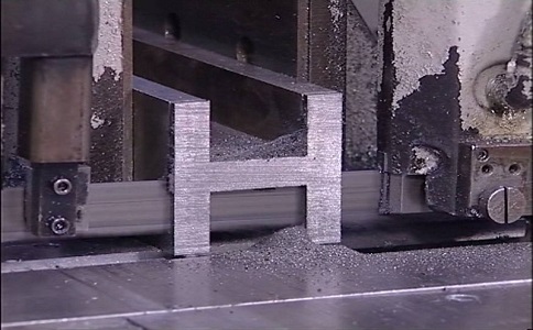 那曲大揭秘：带锯条价格多少钱才能买到高质量的产品？